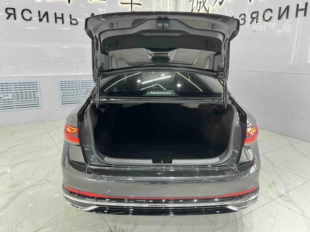 Volkswagen Jetta 2023, фото 16