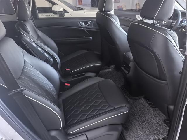 Wuling Jiachen 2022, фото 5