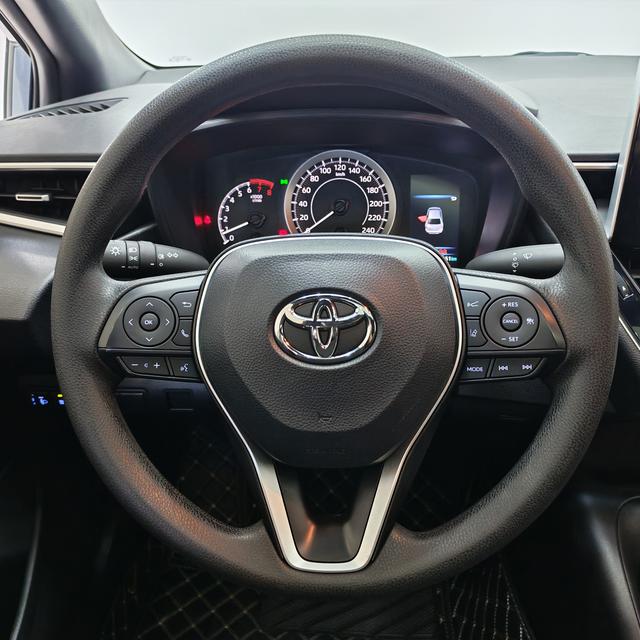Toyota Corolla 2023, фото 12