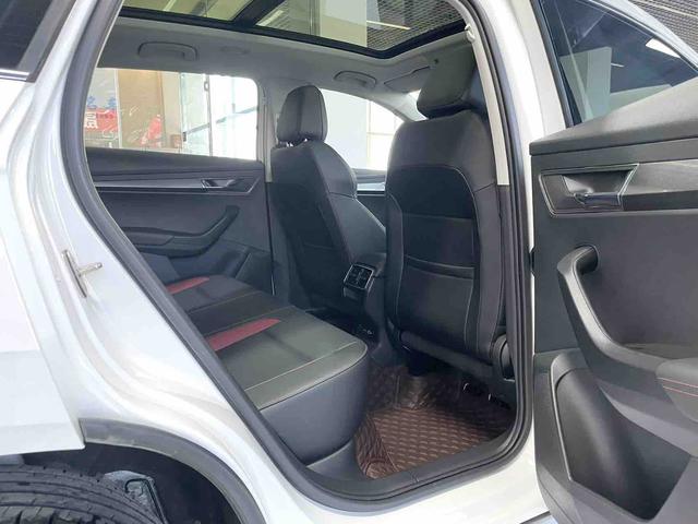 Skoda Karoq 2022, фото 14