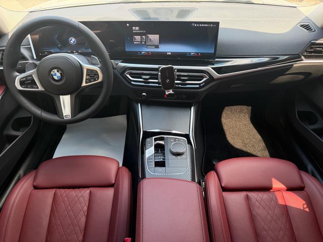 BMW 3 2023, фото 14