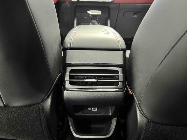Geely Emgrand S 2021, фото 12