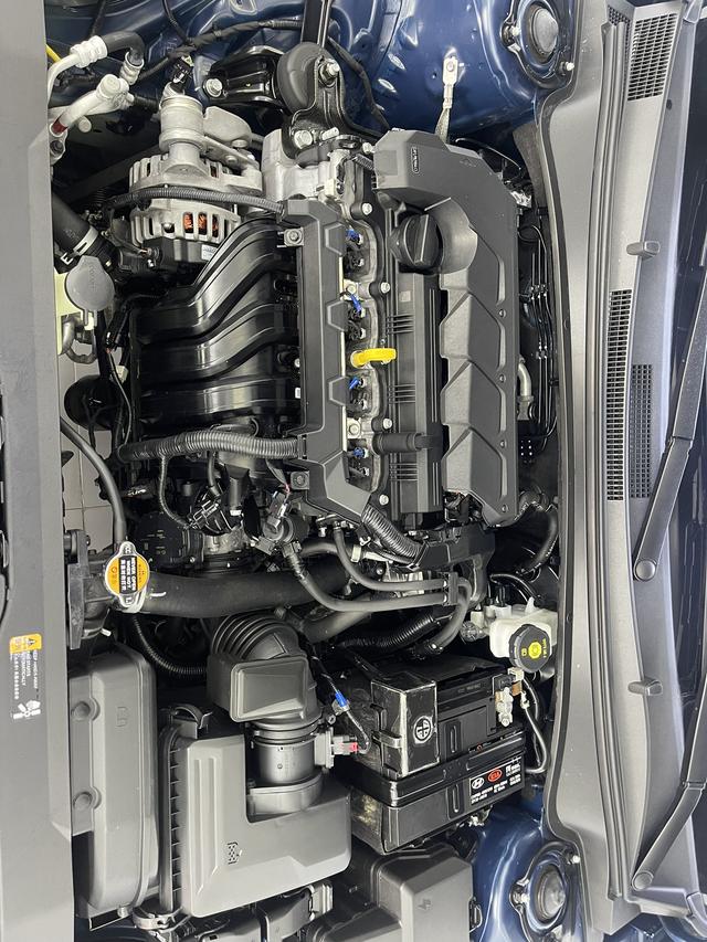 Hyundai Elantra 2023, фото 13