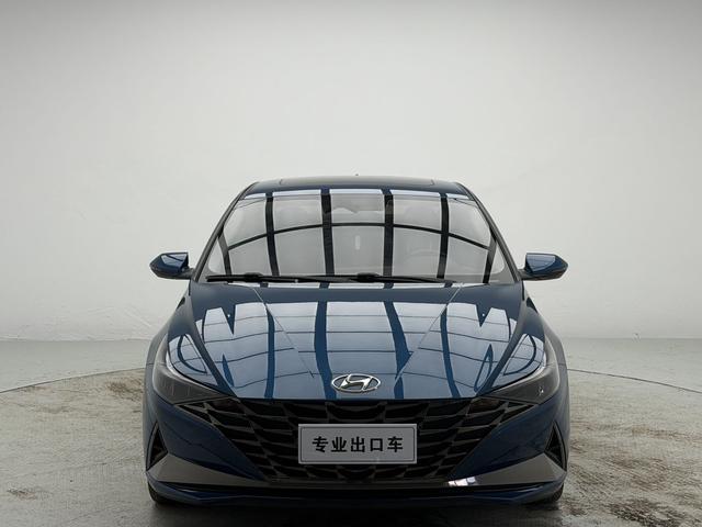 Hyundai Elantra 2022, фото 2
