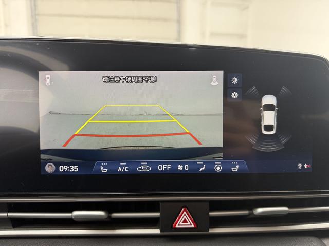 Hyundai Elantra 2022, фото 17