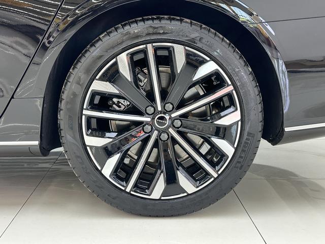 Volvo S90 2026, фото 16