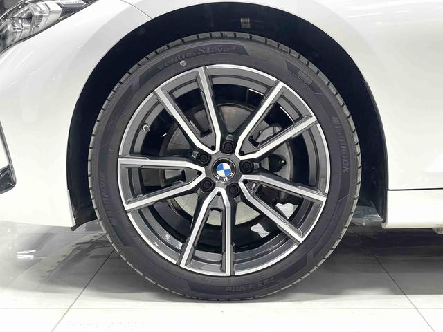 BMW 3 2023, фото 16