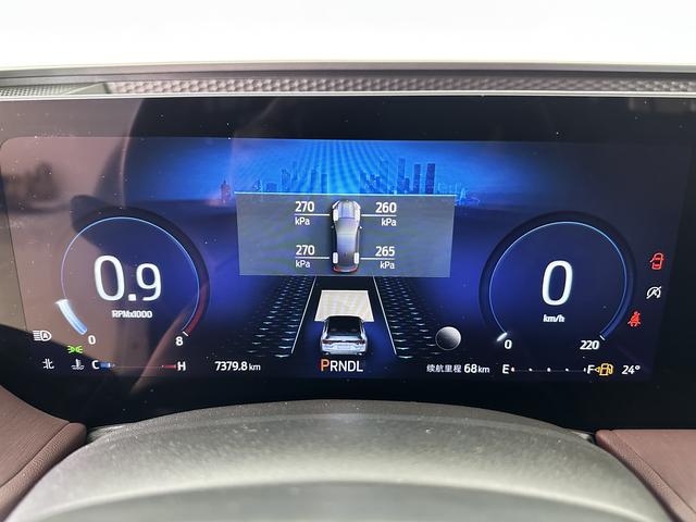 Ford Mondeo 2022, фото 10