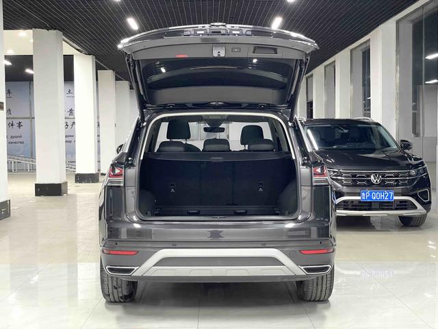 Volkswagen Tayron 2023, фото 15