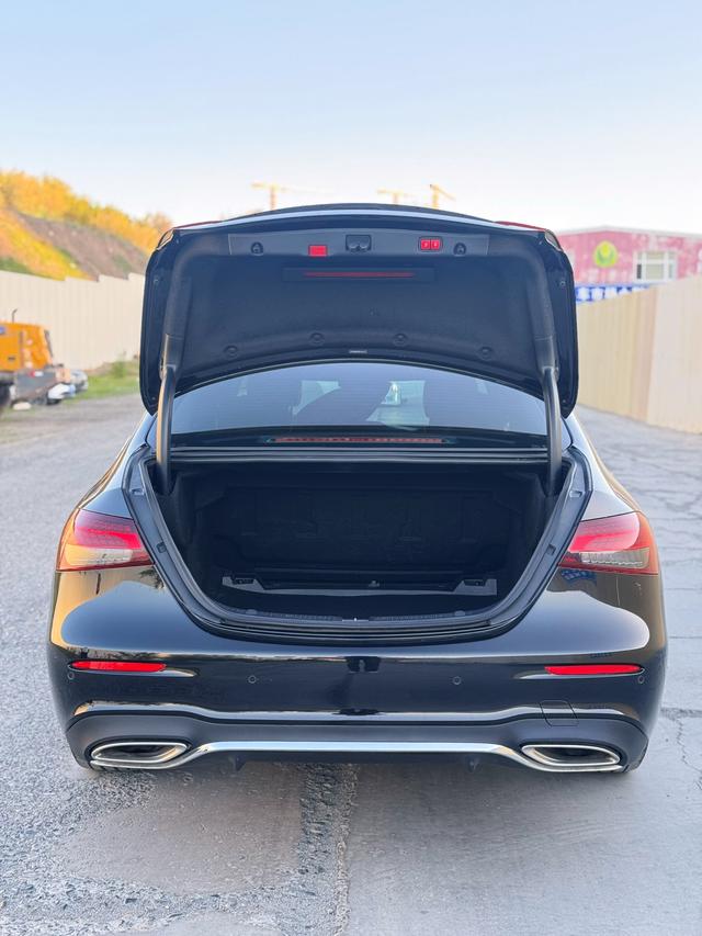 Mercedes-Benz E-Class 2022, фото 14