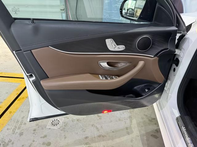 Mercedes-Benz E-Class 2021, фото 9