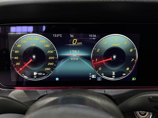 Mercedes-Benz E-Class 2021, фото 10