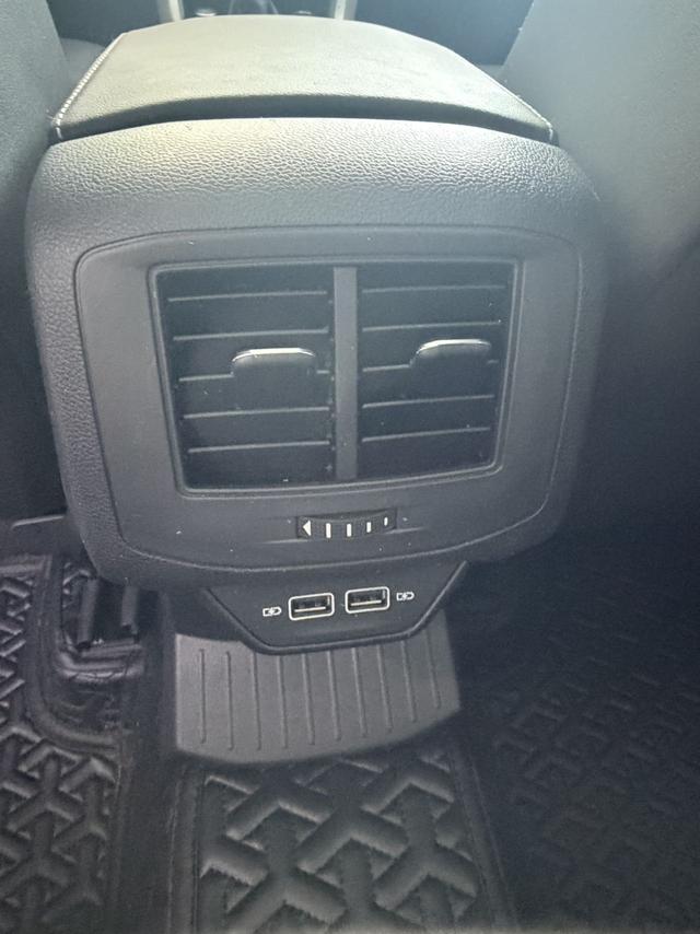 Volkswagen Tayron 2023, фото 14