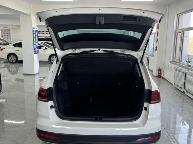 Volkswagen Tayron 2022, фото 14