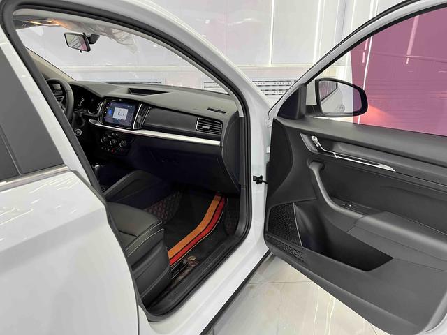 Skoda Kamik 2023, фото 17