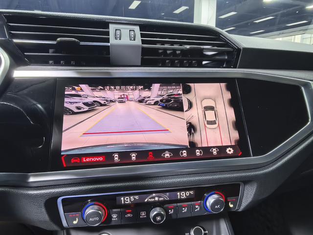 Audi Q3 2022, фото 17