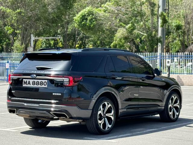 Ford Explorer 2023, фото 14
