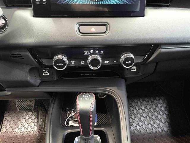 Honda HR-V 2023, фото 14