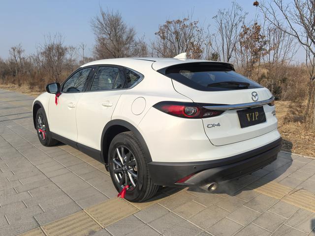 Mazda CX-4 2021, фото 5