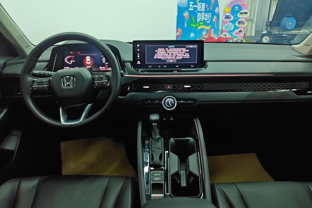 Honda Accord 2023, фото 14