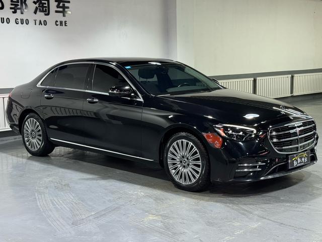 Mercedes-Benz E-Class 2023, фото 2