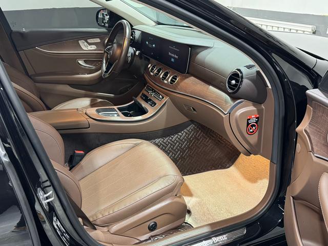 Mercedes-Benz E-Class 2023, фото 10