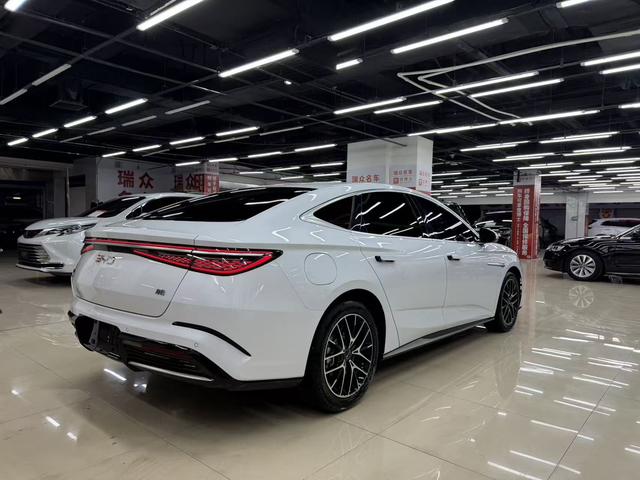 BYD Seal 2023, фото 6
