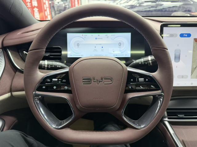 BYD Seal 2023, фото 11