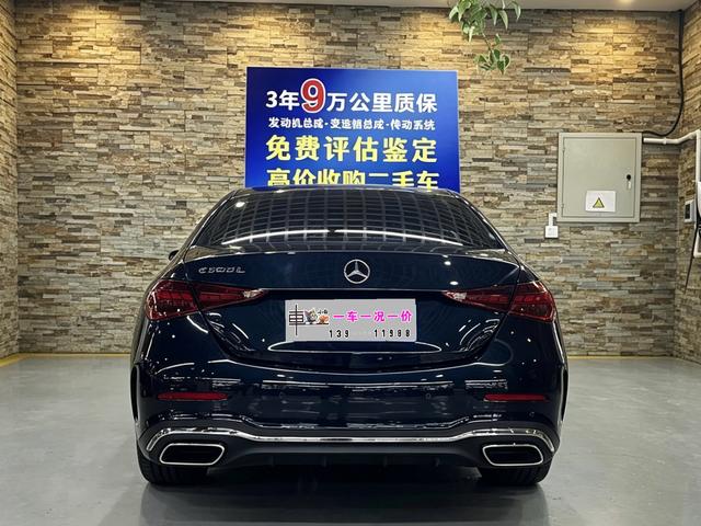 Mercedes-Benz C-Class 2024, фото 4