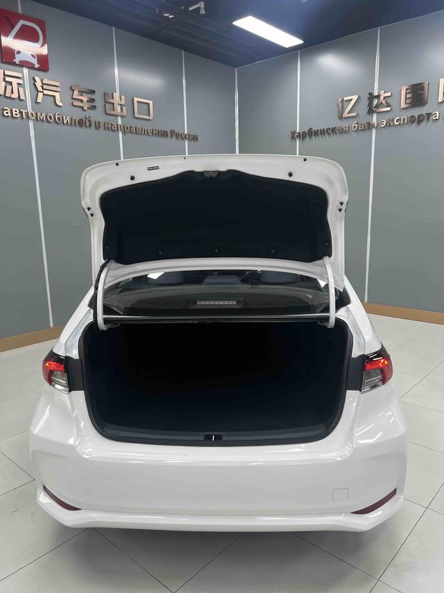 Toyota Corolla 2022, фото 14