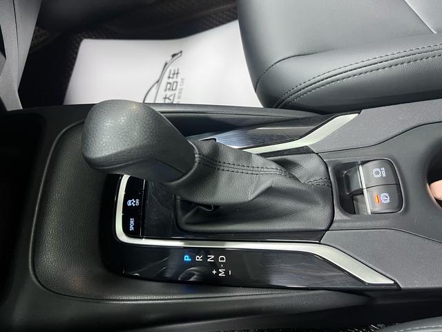 Toyota Corolla 2022, фото 17