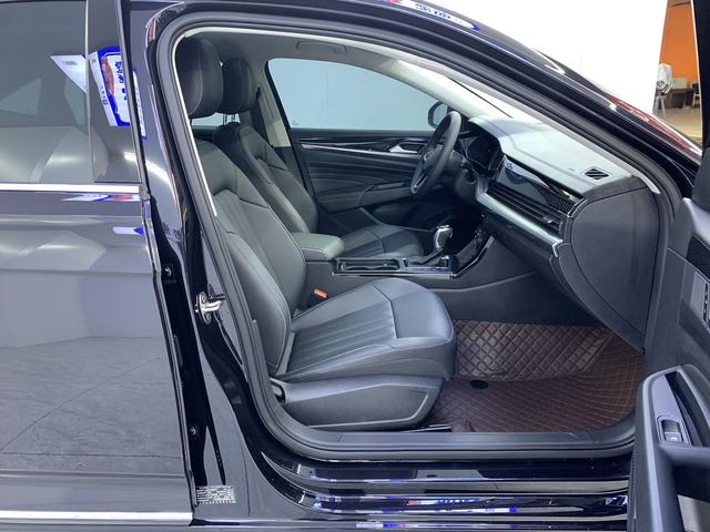 Volkswagen Passat 2023, фото 14