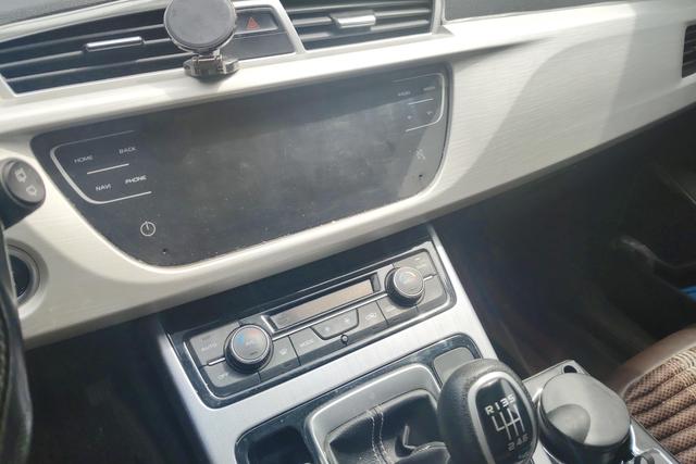 Geely Boyue 2021, фото 15