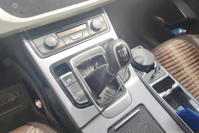 Geely Boyue 2021, фото 16