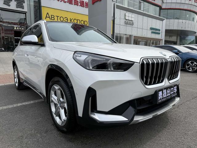 BMW X1 2023, фото 3