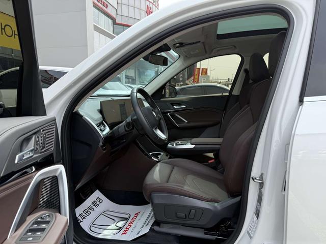 BMW X1 2023, фото 7