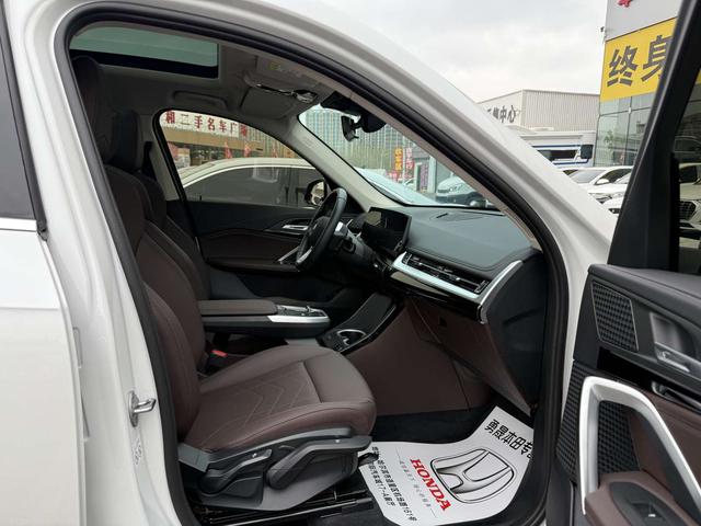 BMW X1 2023, фото 9