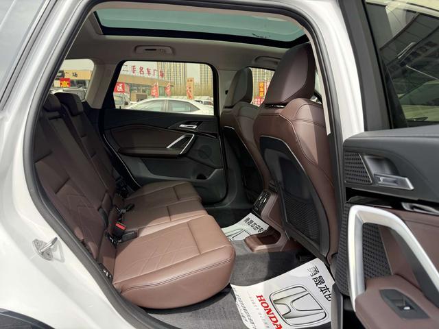 BMW X1 2023, фото 10