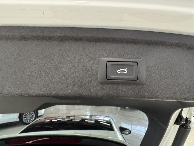 Audi A3 2022, фото 16