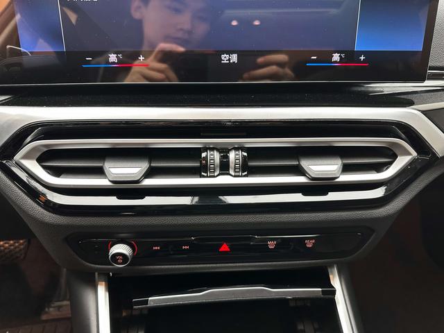 BMW 3 2023, фото 15