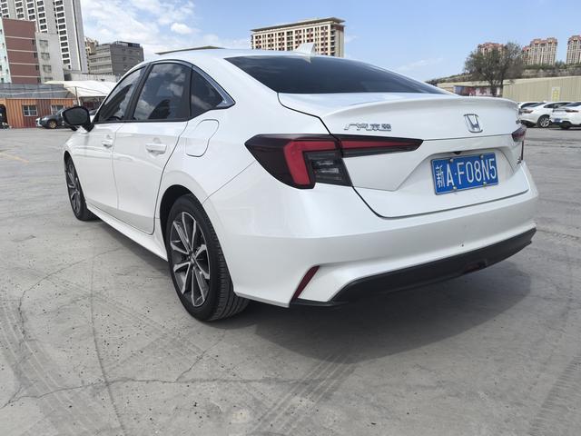Honda Civic 2024, фото 5