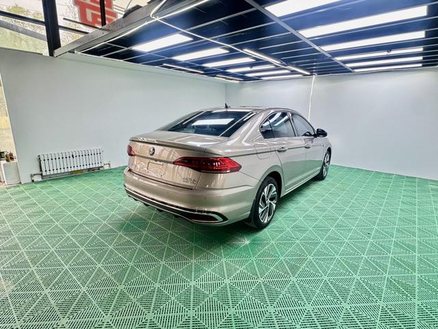 Volkswagen Bora 2023, фото 6