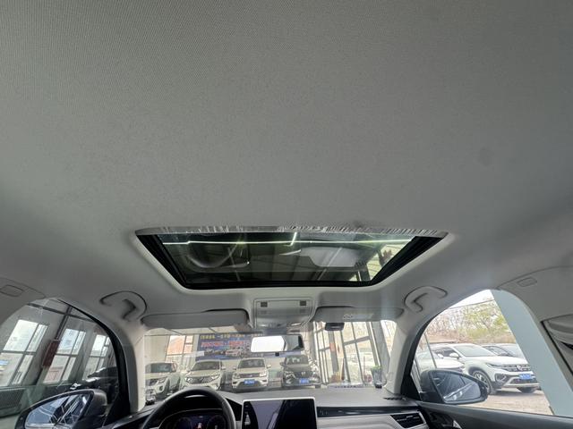 Volkswagen Bora 2023, фото 7