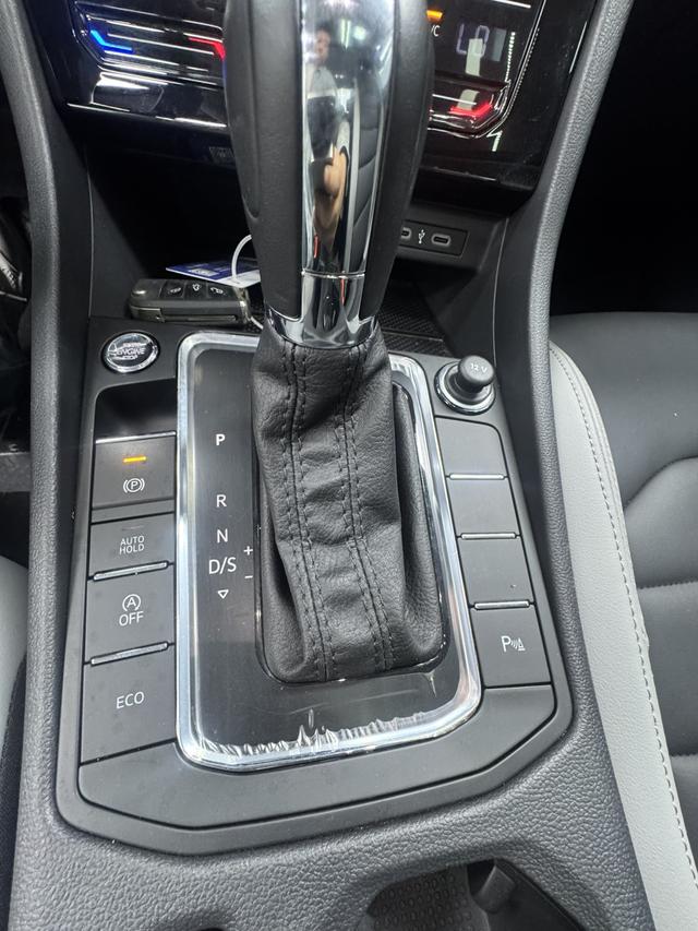 Volkswagen Bora 2023, фото 15