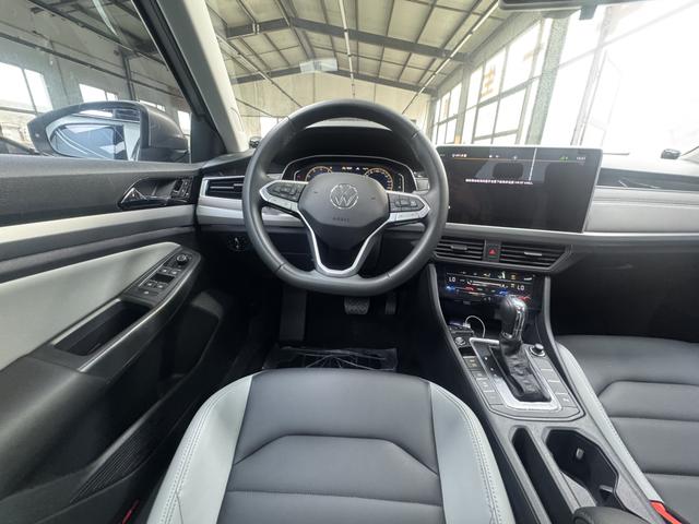 Volkswagen Bora 2023, фото 17