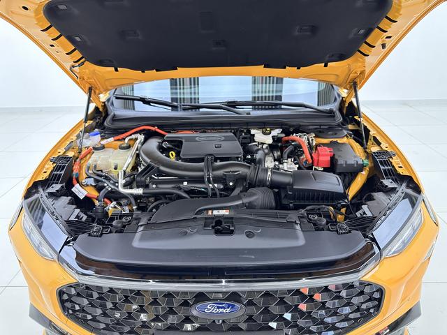 Ford Mondeo 2024, фото 17