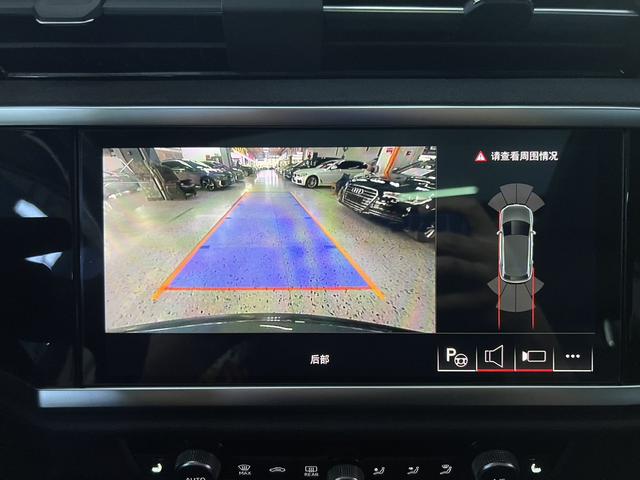 Audi Q3 2022, фото 15