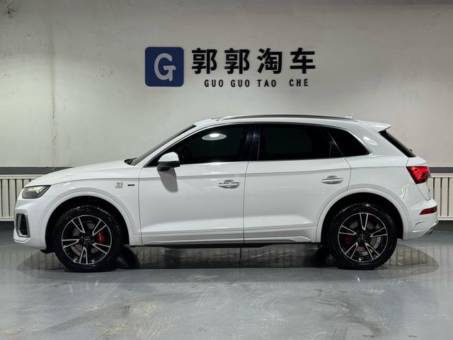 Audi Q5L 2022, фото 5