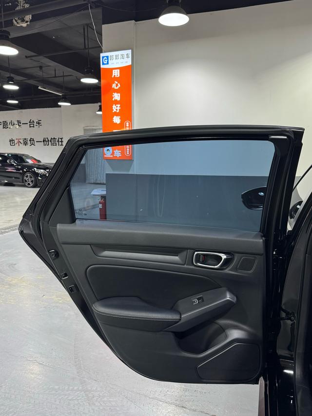 Honda Civic 2023, фото 16