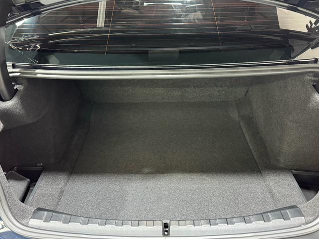BMW 3 2023, фото 14